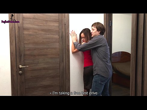 ❤️ Sexy realitní makléřka si smyslně honí kundu a šuká při prodeji svého bytu - Krempai ☑ Šukání u cs.purchasexz.top ❤